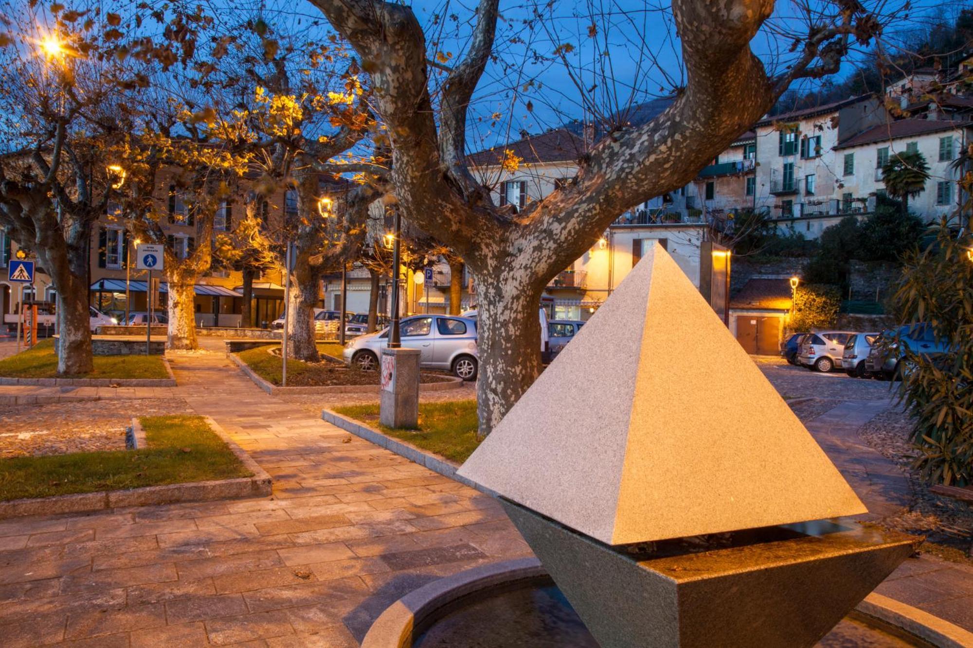 Casa Del Borgo "Aria & Acqua" Sul Lago Maggiore Maccagno 外观 照片