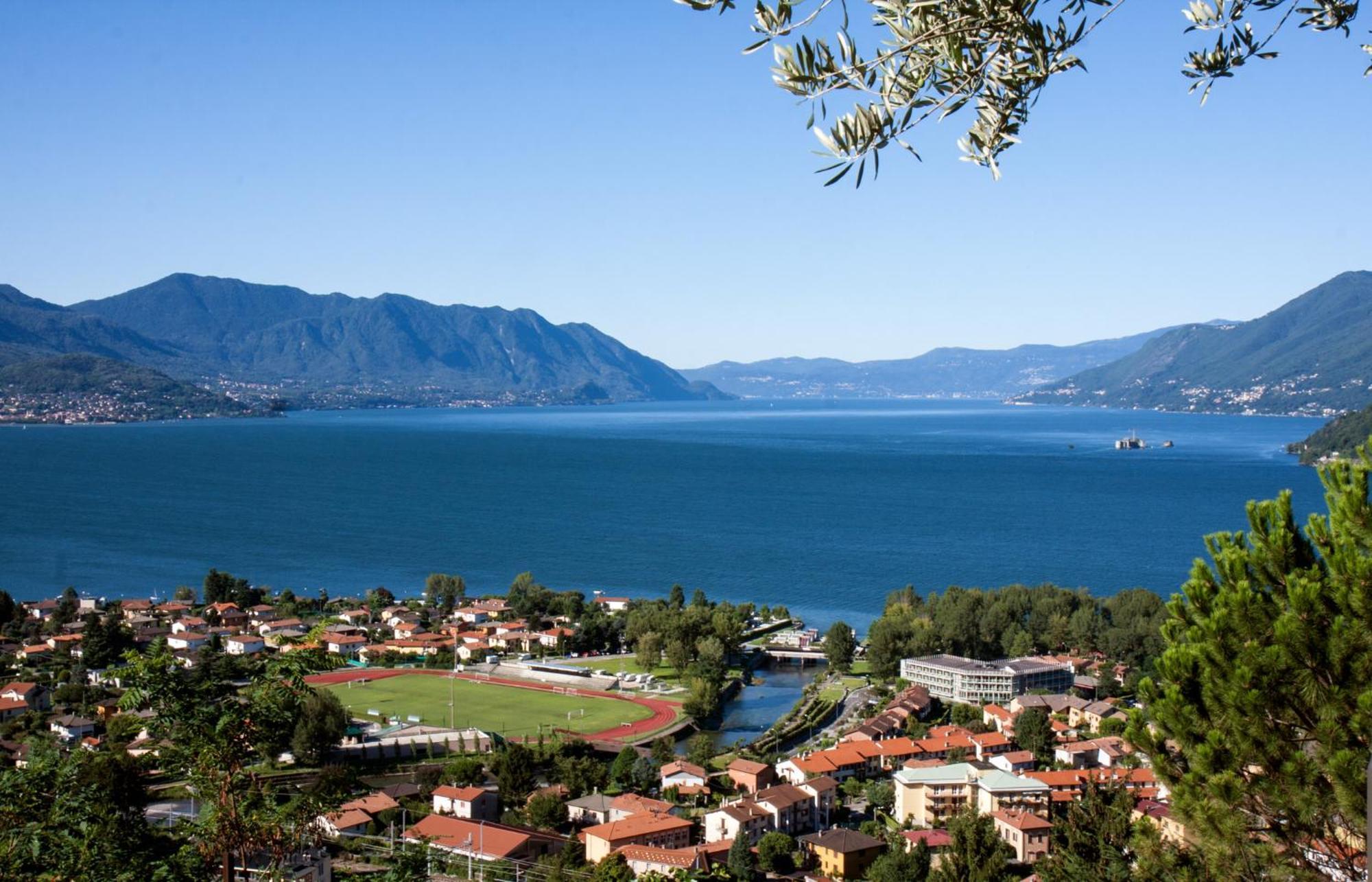 Casa Del Borgo "Aria & Acqua" Sul Lago Maggiore Maccagno 外观 照片