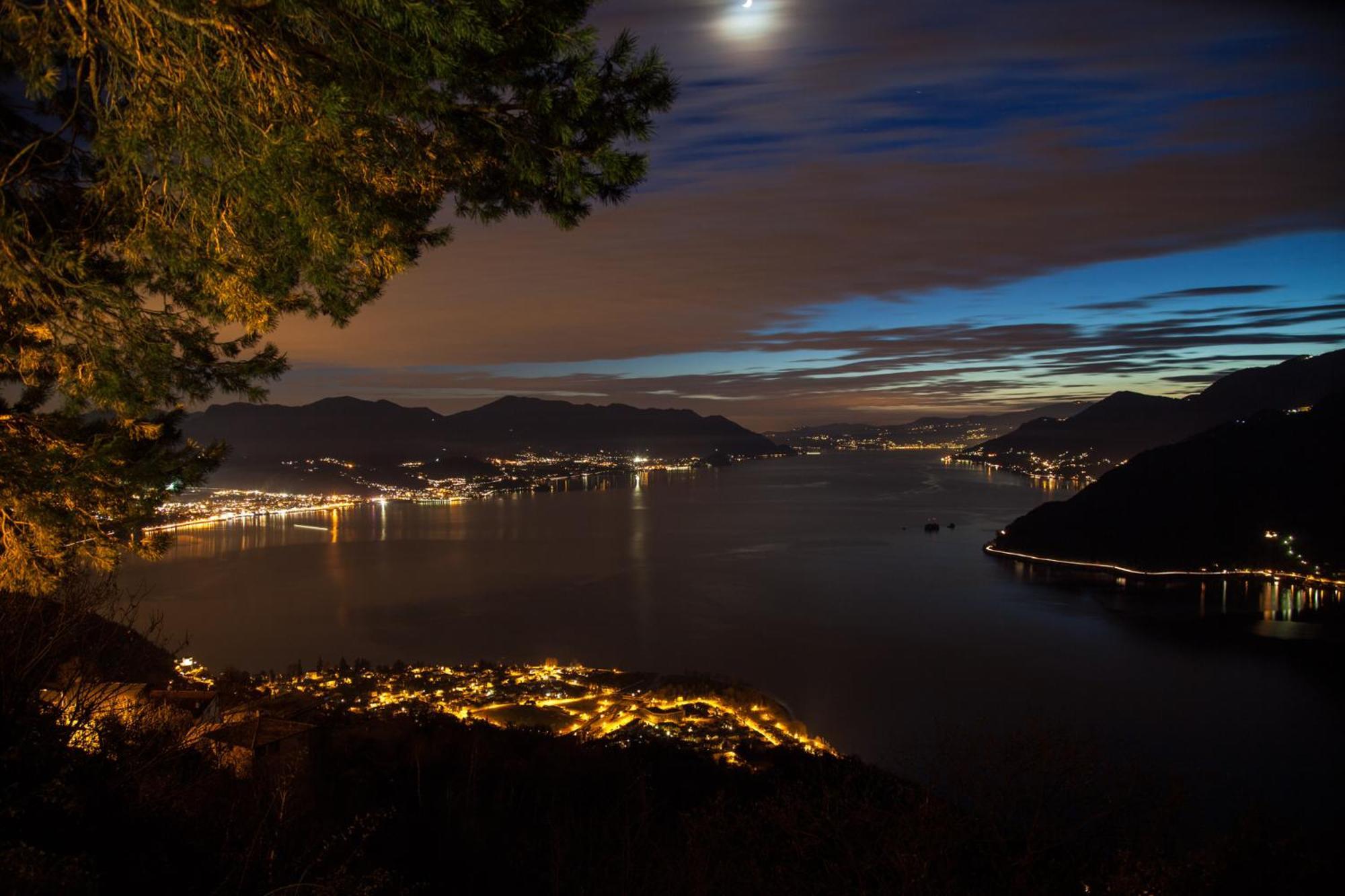 Casa Del Borgo "Aria & Acqua" Sul Lago Maggiore Maccagno 外观 照片