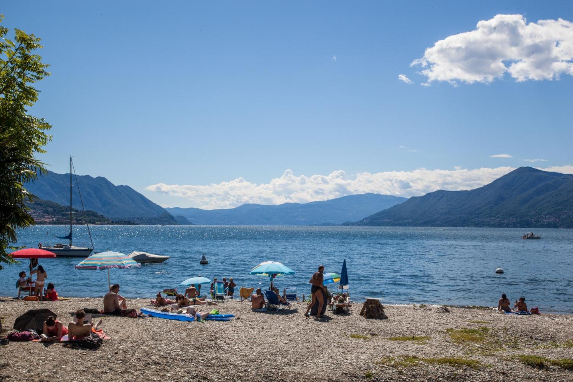 Casa Del Borgo "Aria & Acqua" Sul Lago Maggiore Maccagno 外观 照片